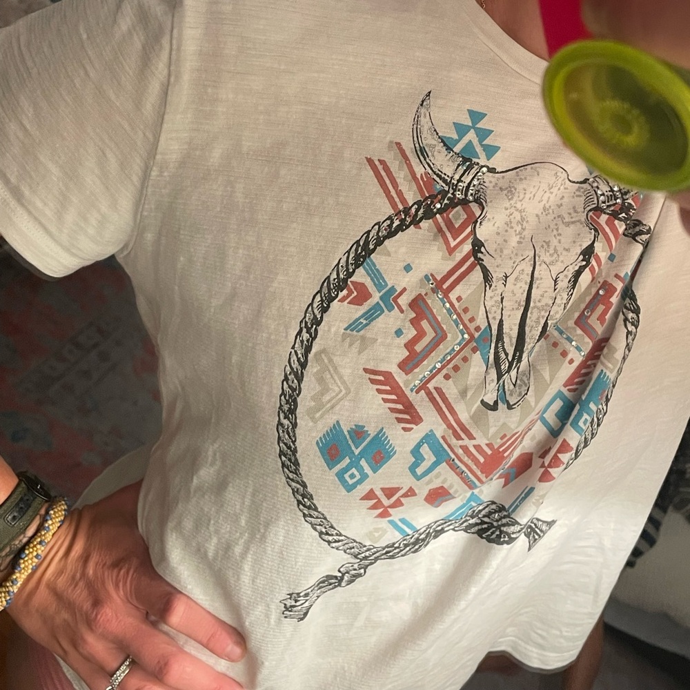 Cut out tshirt